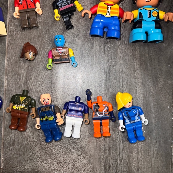 Legos - Picture 3 of 8